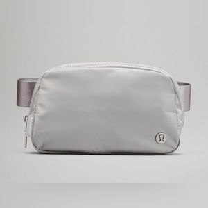 lululemon everywhere belt bag